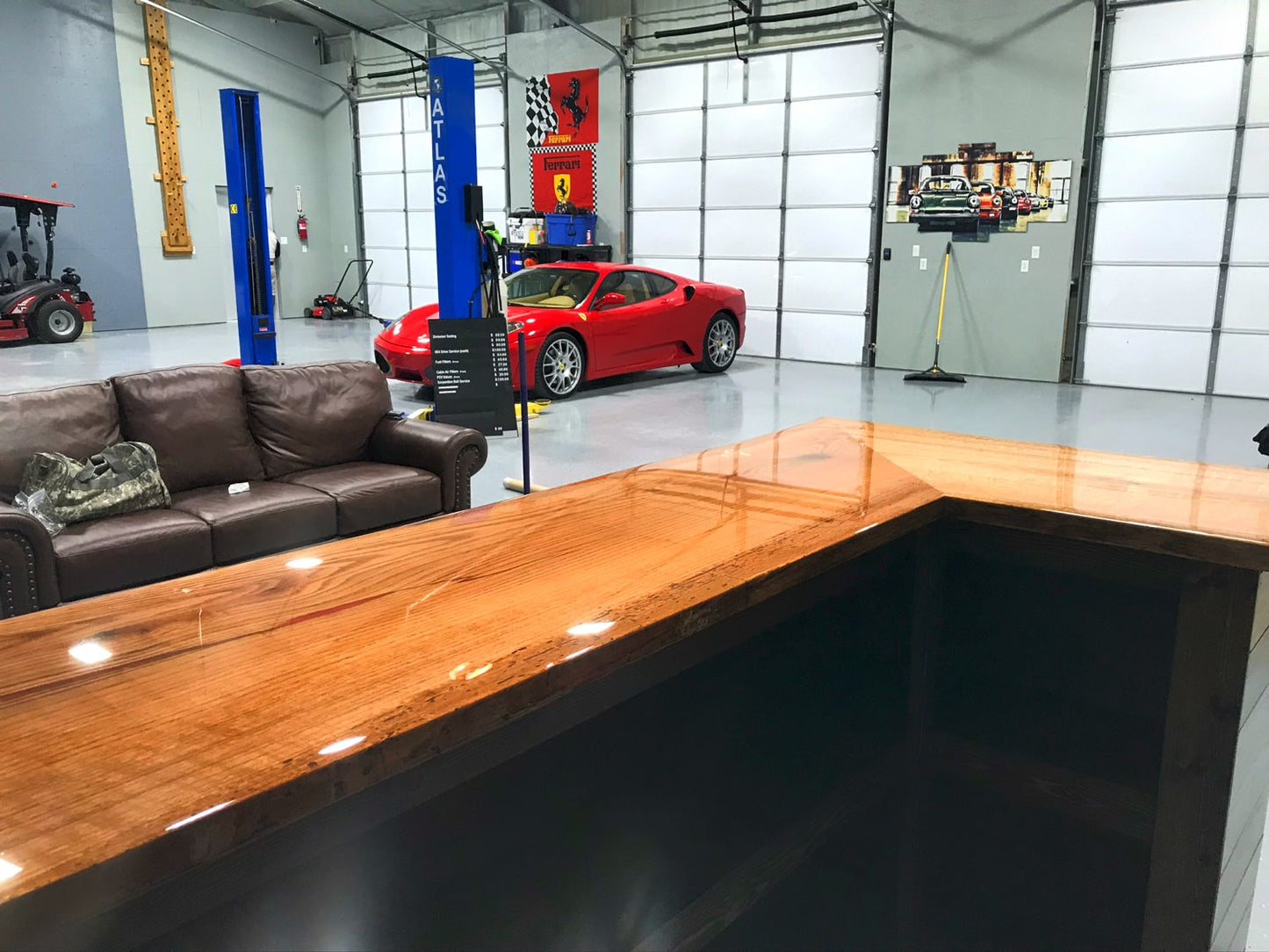 Bar Top and Table Top Clear Epoxy Resin 1 Gallon